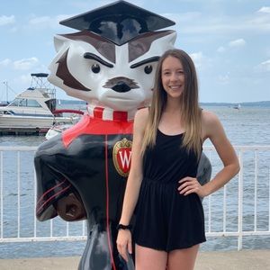 Meet your Posher, Maddie